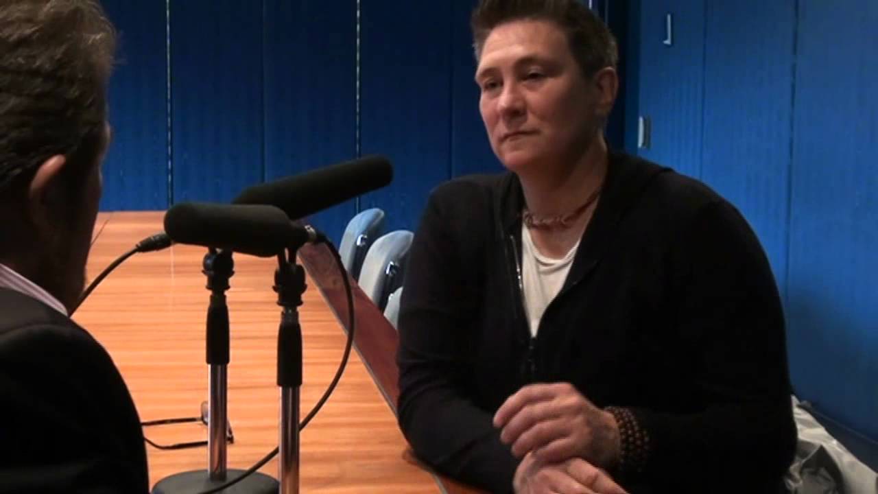 Derryn Hinch interviews kd Lang (Part 2)