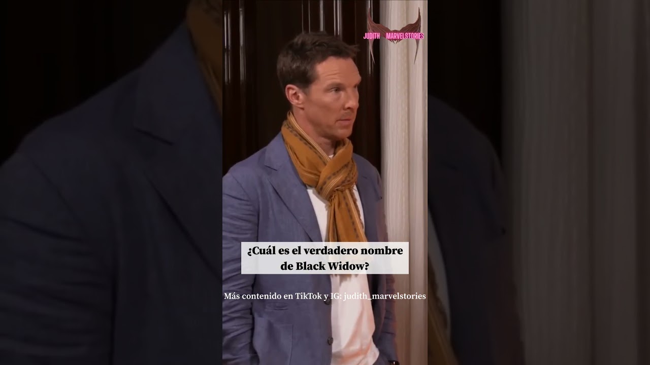 Elizabeth Olsen y Benedict responden preguntas de Marvel.