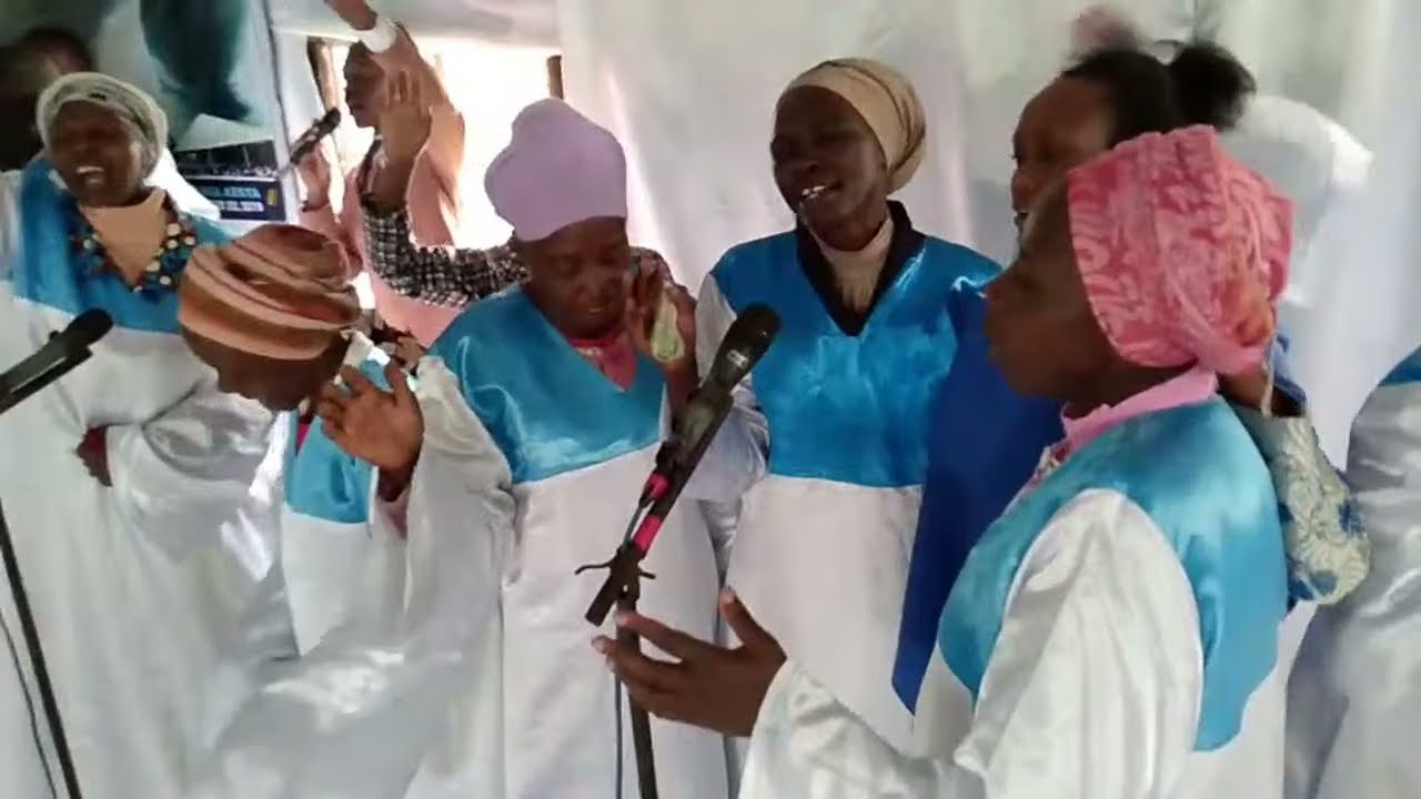 NGATA MAIN ALTAR SUNDAY SERVICE