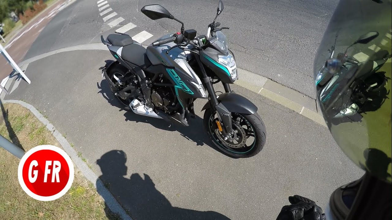 [VOGE 300R] Essai commenté