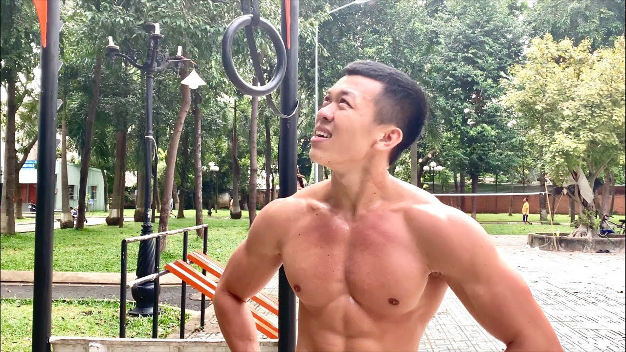 4 Lí do khiến cơ ngực không phát triển khi Hít đất - Làng Hoa Workout.