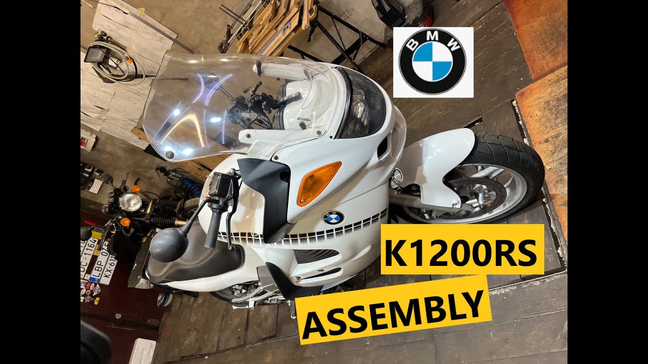 BMW K1200RS: Возвращаем пластик на место