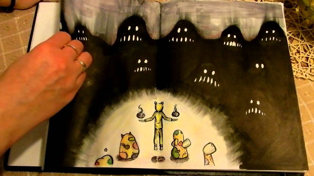ASMR Sketchbook (soft speaking, whisper, paper sounds, scratching)