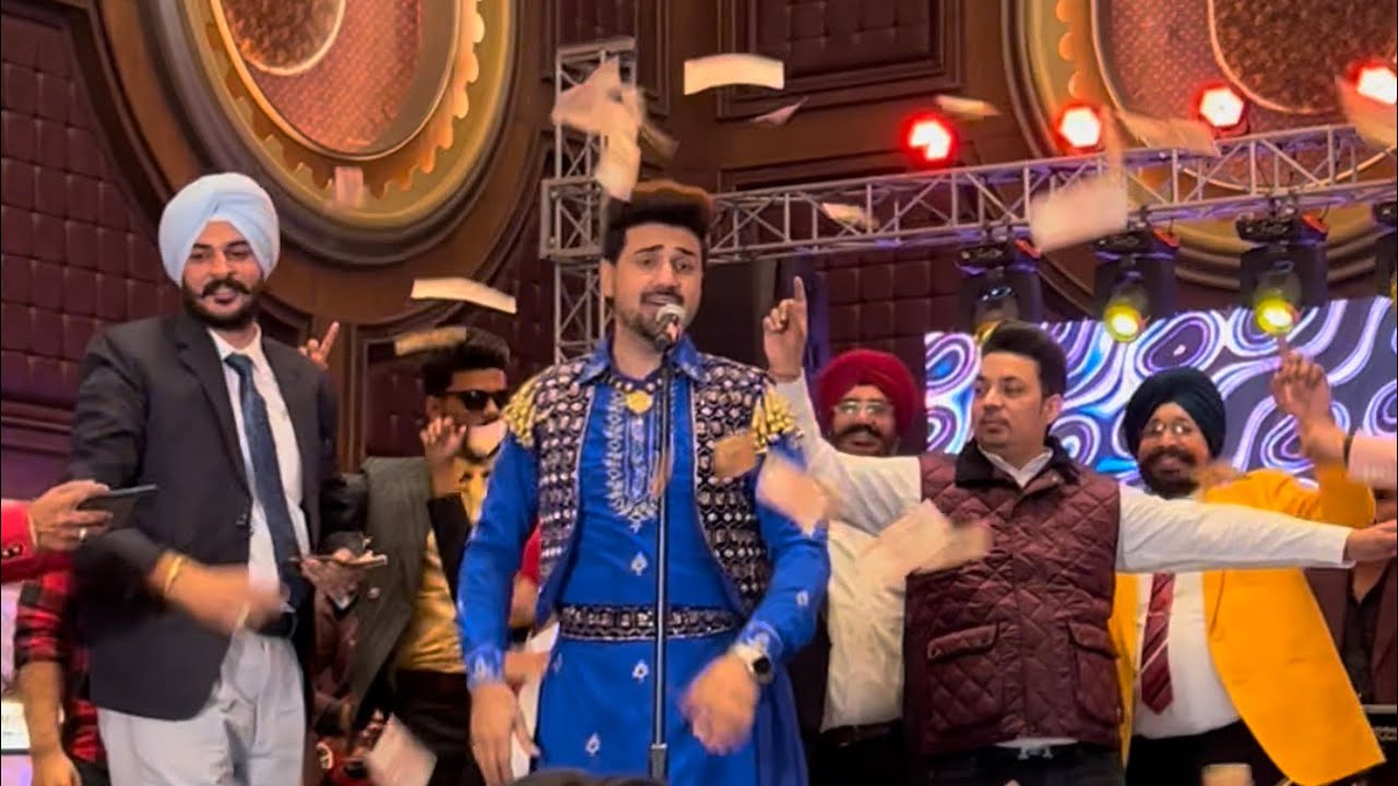 Challa in Amritsar Wedding 🎸 Vekho Kive paye bhangre 💃🏻 Yasir Hussain