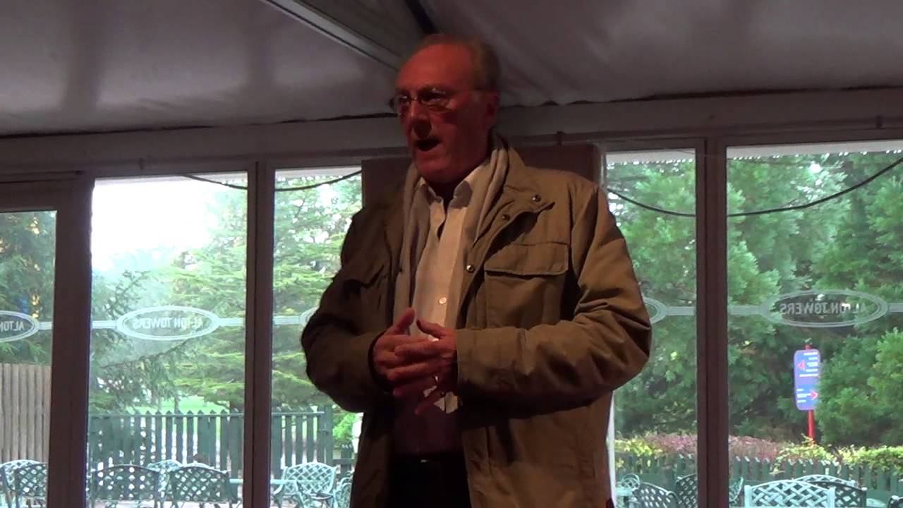 Talk With Pete Cliff Head Of Entertainments And Doctor Kelman At The Towers Times Scaremazing Meet