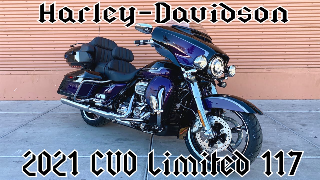 2021 Harley-Davidson CVO Limited 117 FLHTKSE in Royal Purple & Black Fade | Bike of the Week