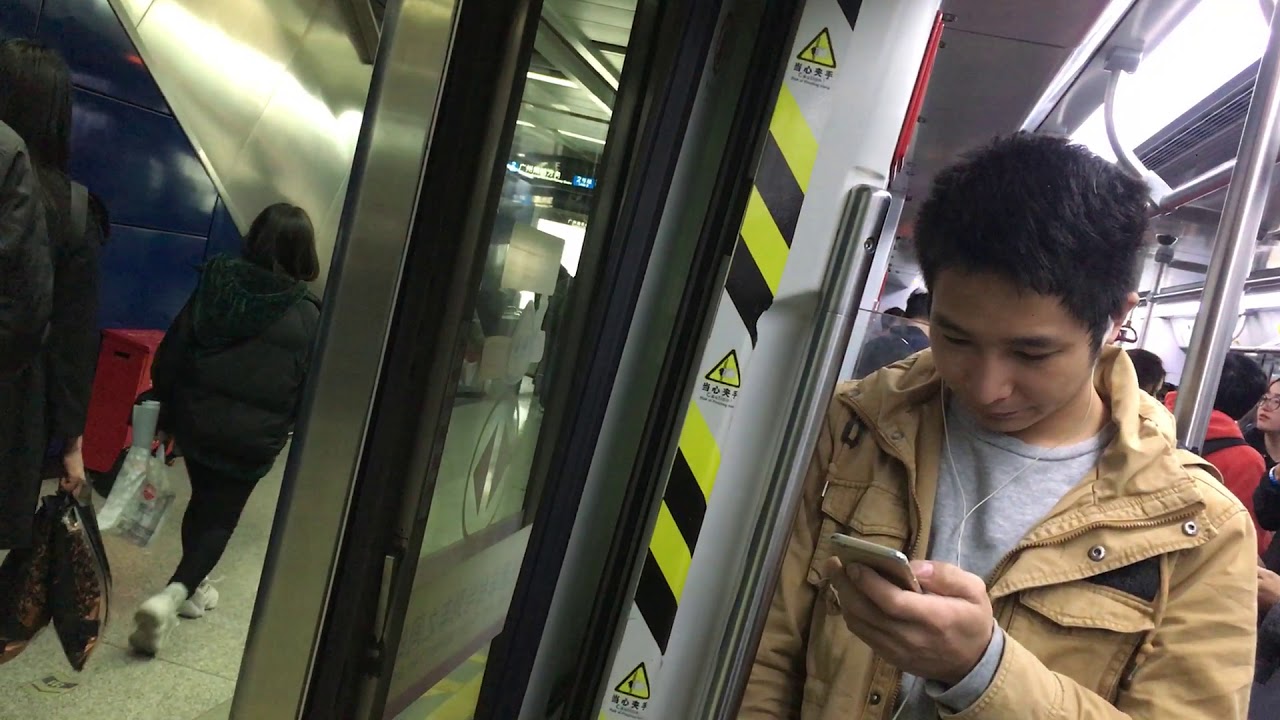 廣州地鐵2號線 往嘉禾望崗 廣州南到海珠廣場. Guangzhou Subway line2 To：Jiahewanggang.  Guangzhounan to Haizhu square.