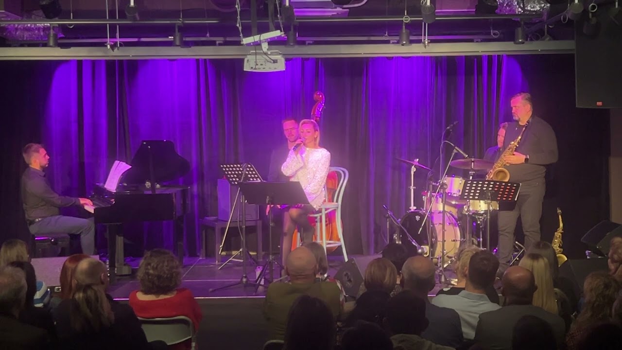 Dla Ciebie Jestem Sobą - Arleta Słomkowska Jazz Band