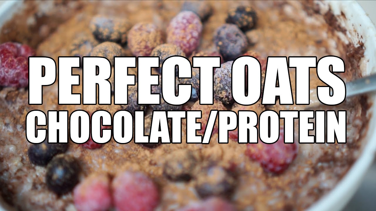 EASY Chocolate/Protein Oatmeal Recipe | STUDENT FITNESS MEALS #2