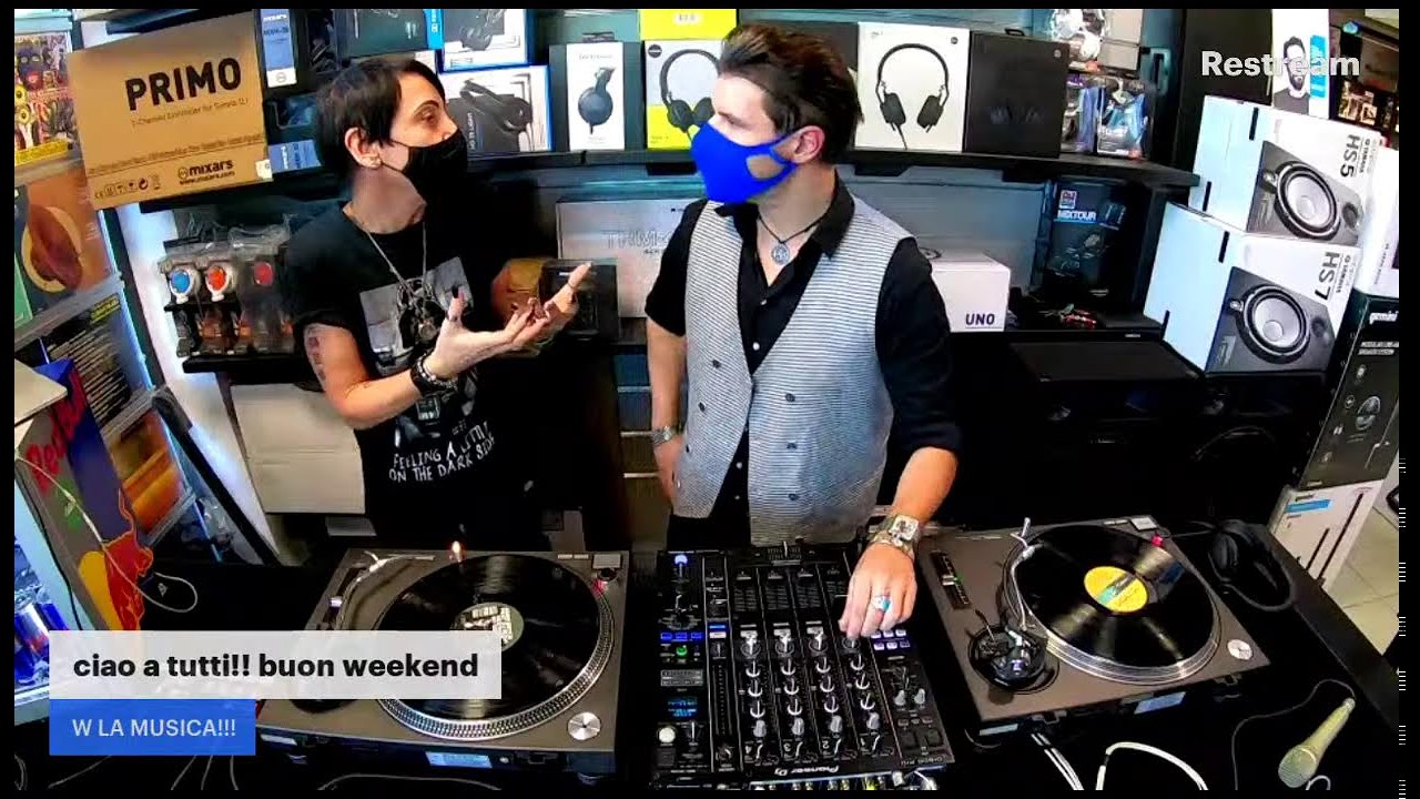 Disco Pi&ugrave; / Live Vinyl Only con Ricky B
