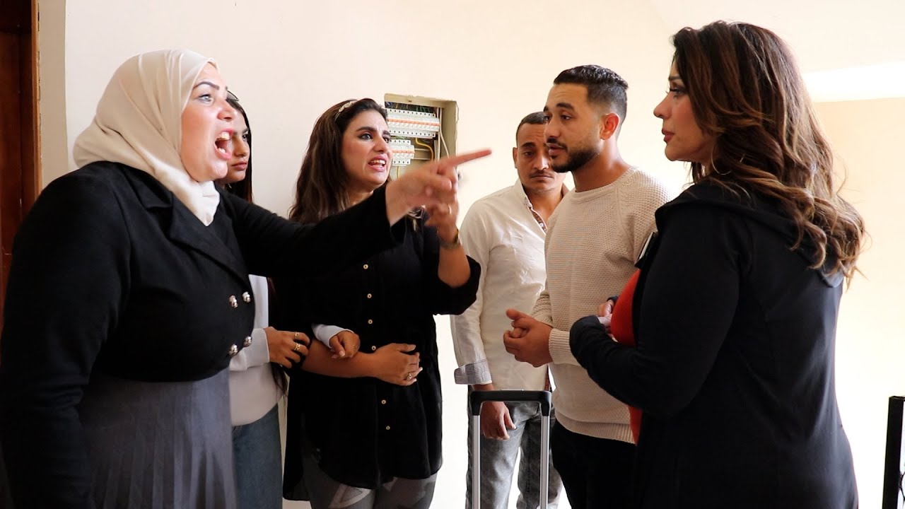 أم كتبت كل الاملاك بأسم ابنها وحرمت بنتها من كل حاجة شوفو عقاب ربنا كان عامل ايه