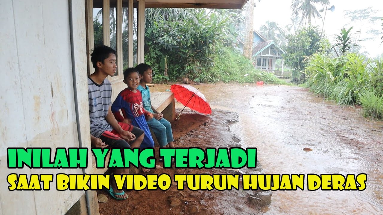 Saat Hujan Deras Tiba..Ngevlog Pun Berhenti Dan Ngopi Di Warung..Ternyata Asik Juga..