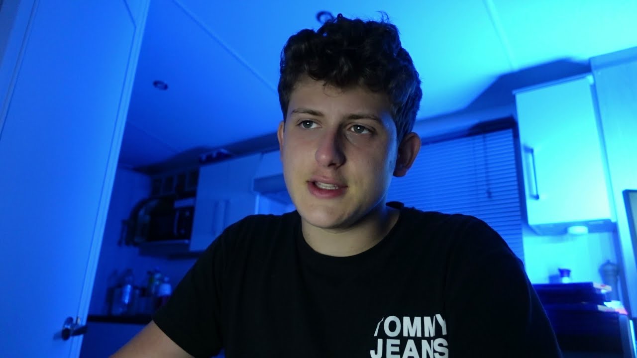 Я купил новый телевизор