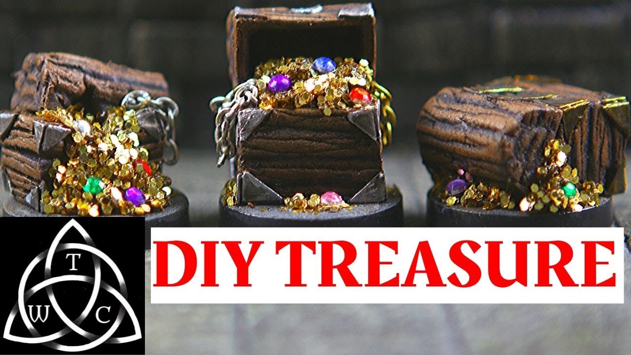 Миниатюрный сундук с сокровищами и золотые кучи для D&D