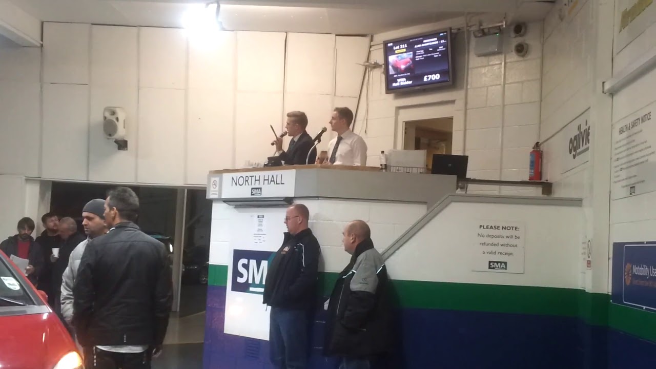 Leeds Uk Car Auction.Video Created By Ch Zulfiqar Ali Zulfi Dadyal AJK.14/11/13