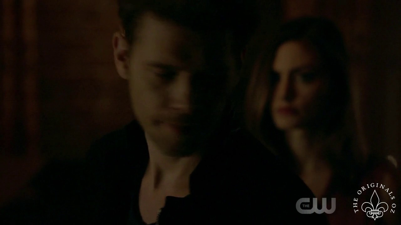 The Originals 4x07 Klaus tells Hayley what he felt during his captivity