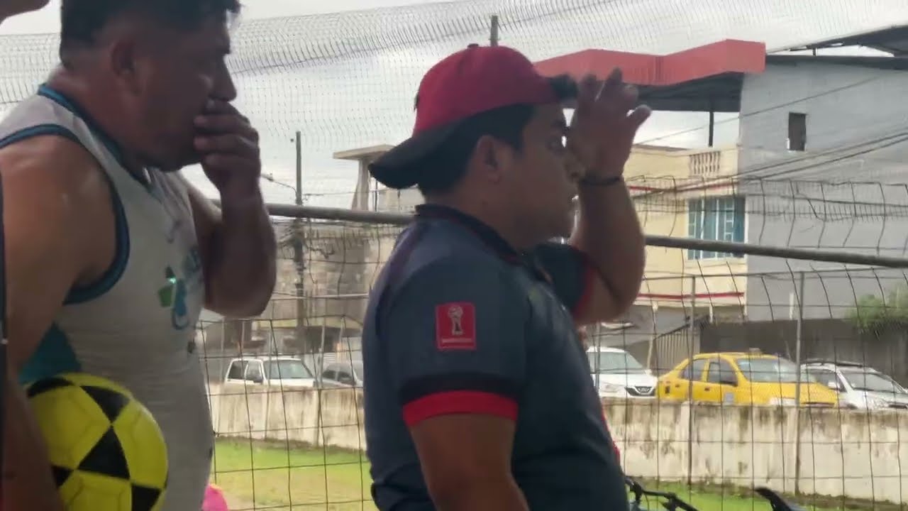 ALBAN VS LA MELO un partidazo épico CON ventaja en mano y en parejas ECUAVOLEY MONUMENTAL 