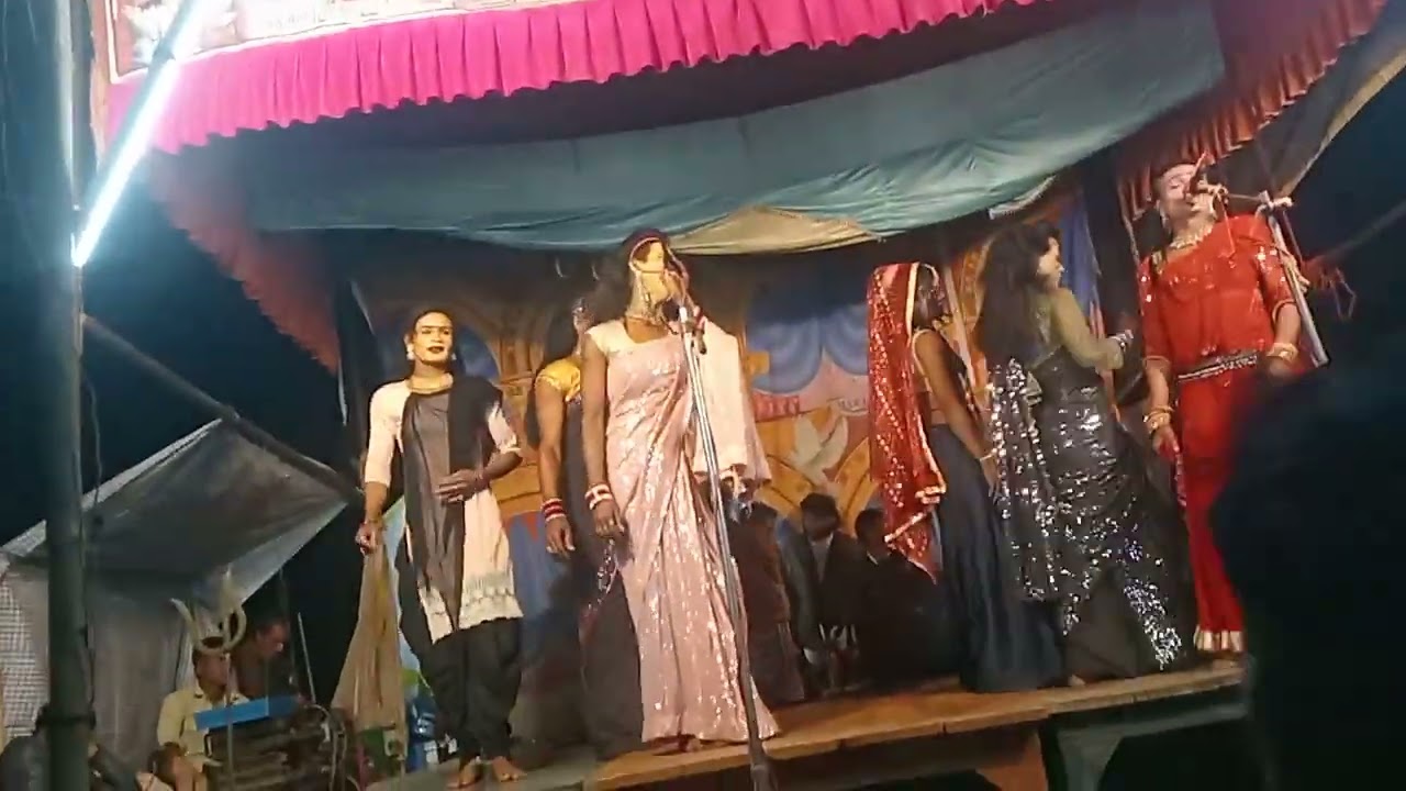 तुझसे दूर नहीं जा सकती पास कभी ना आऊंगी नौटंकी। चैनल को लाइक को सब्सक्राइब करें