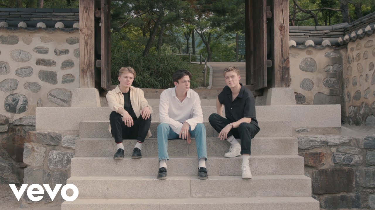 New Hope Club - kiwa TALKS: INTERVIEW