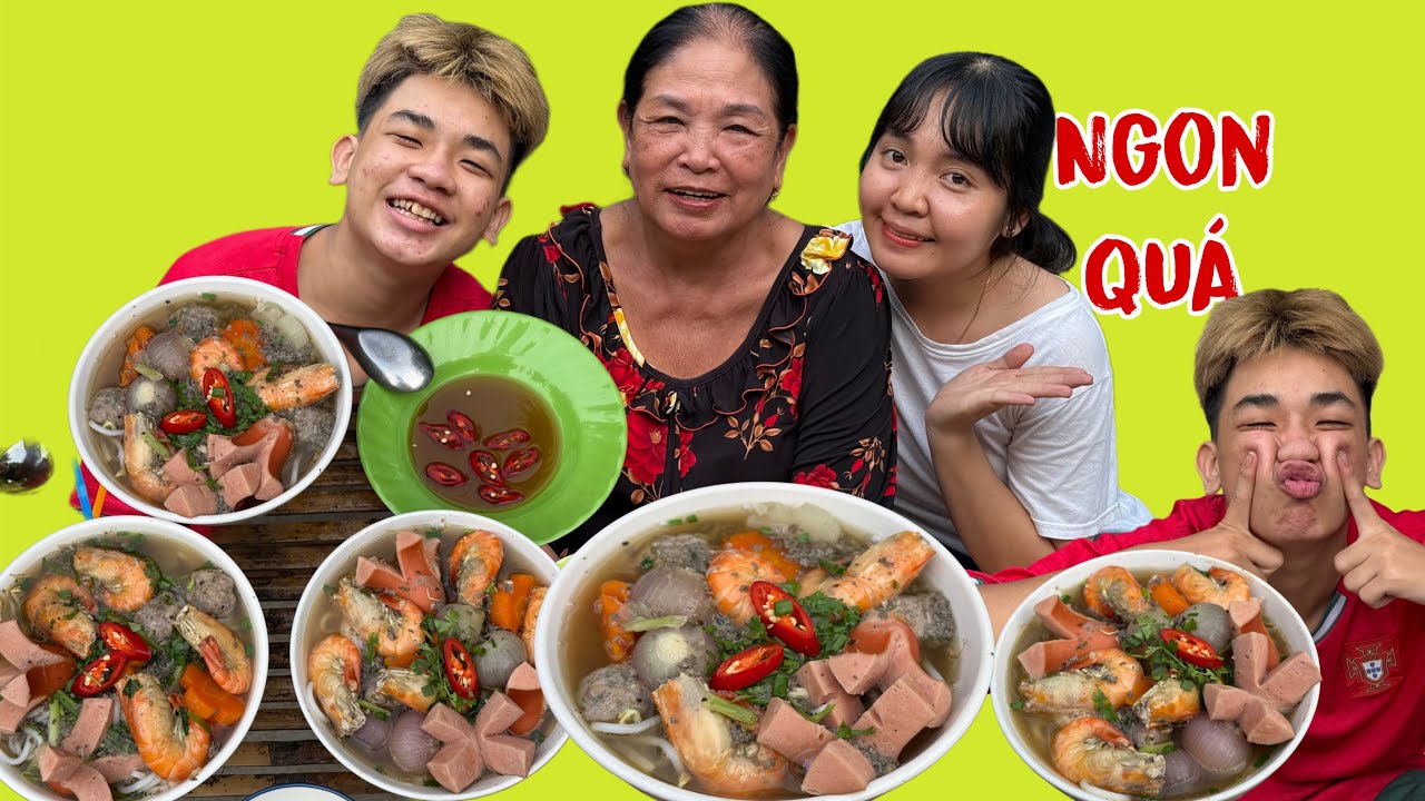 Huỳnh Như Vlogs Nấu Nồi Bánh Canh Cua Đồng Full Topping Ăn Cùng Mẹ Và Phú Xúc Xích