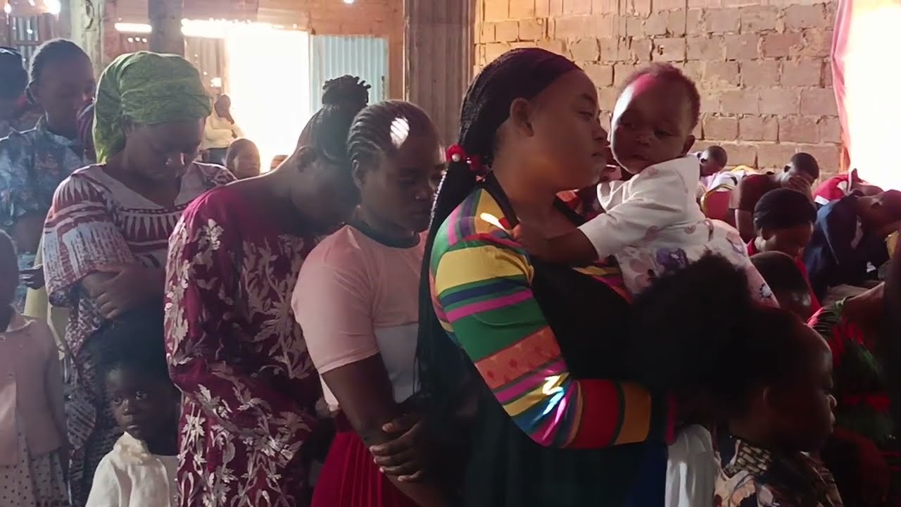 Suivez ensemble ces Témoignage: les miracles qui se produisent à la porte ouverte tabernacle.