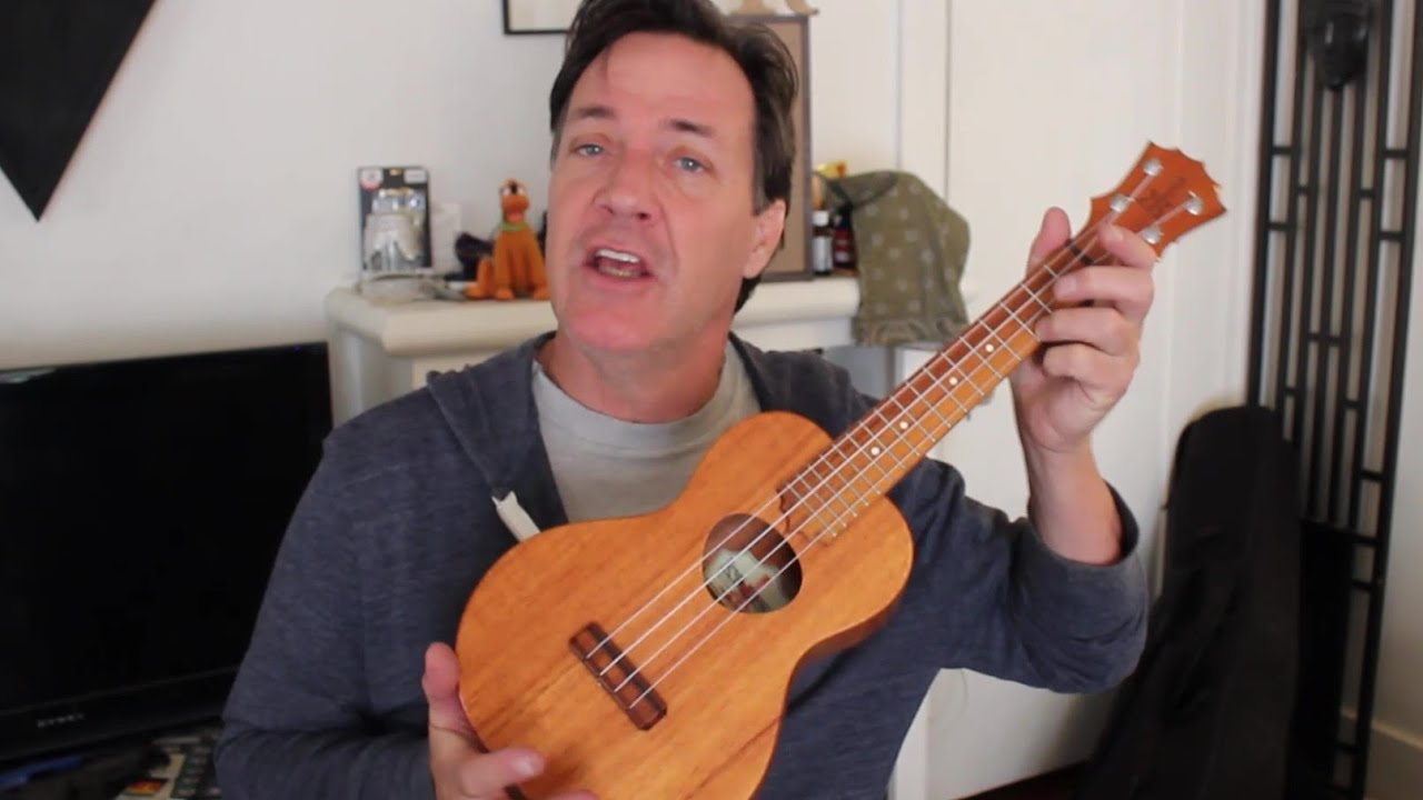 Ukulele low G vs high G tuning comparison