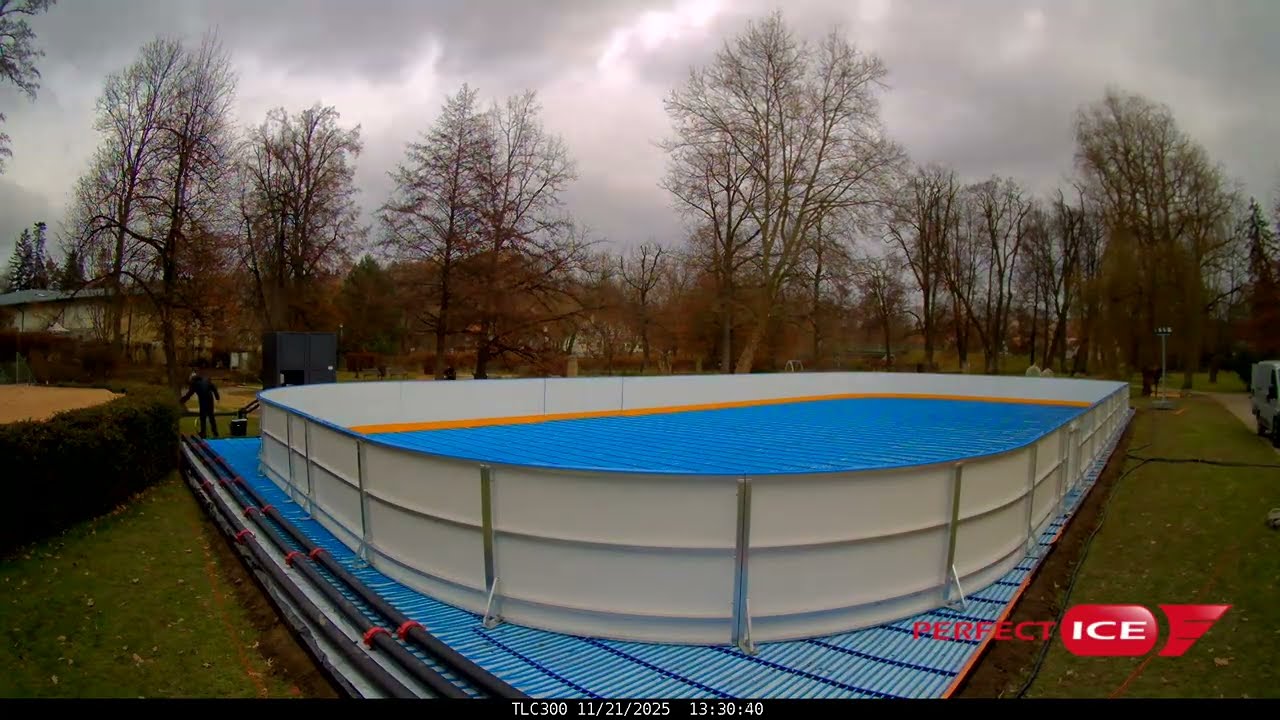 Mobilní kluziště Kaplice Time lapse
