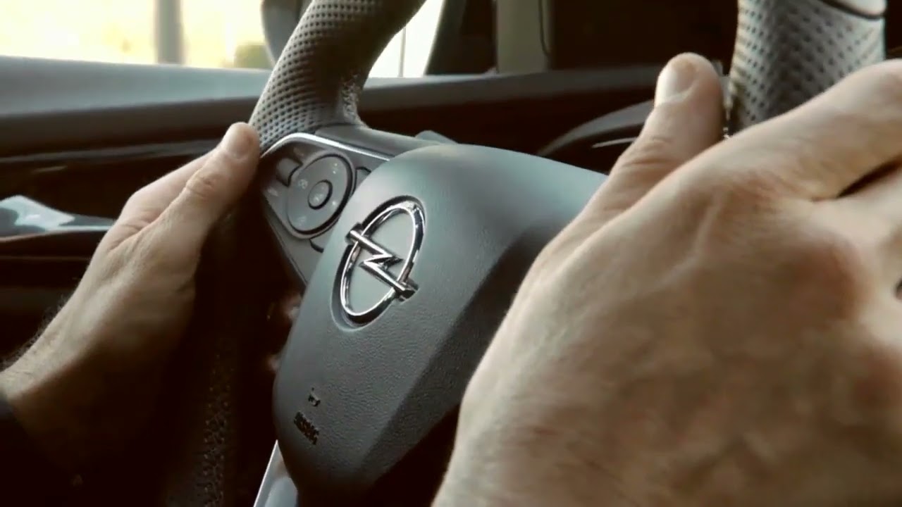 Системы помощи водителю в Opel Insignia B