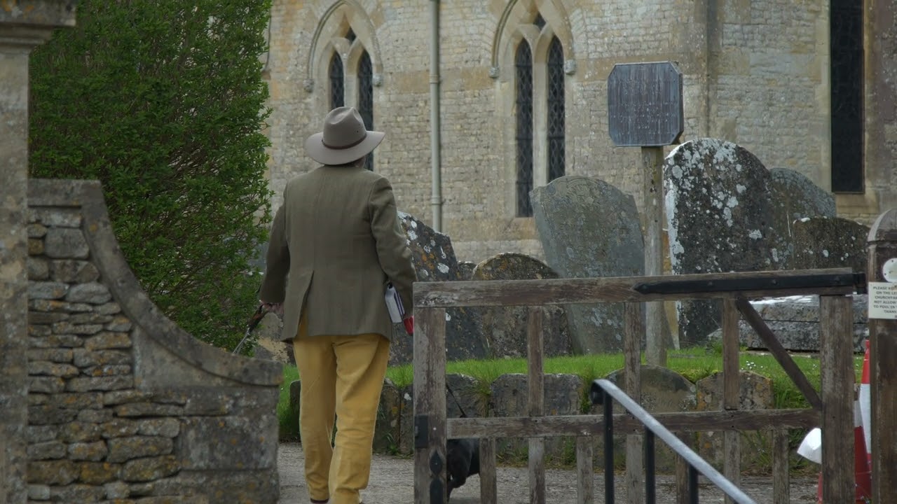 Exploring Great Rissington | Beautiful Cotswolds Village