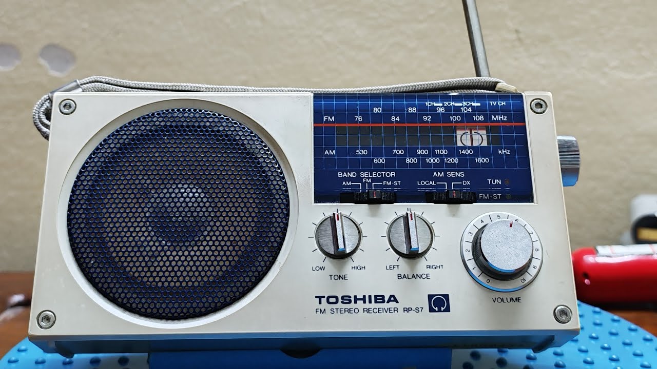 Radio Toshiba RP-S7 made in Japan 1984 
