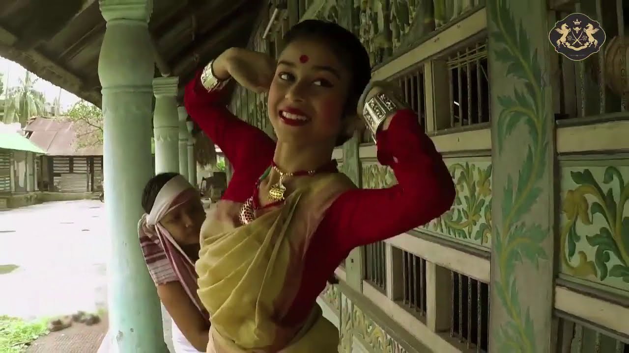 Muga Silk of Assam | Weaving Dreams Crafting Lives| Muzaffar Ali | English
