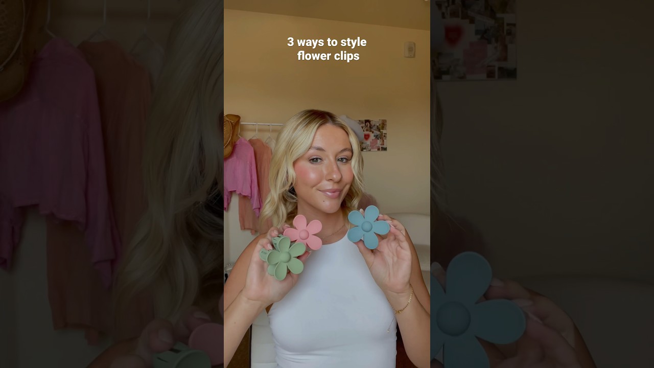 Flower clips are the cutest summer hair accessory! #hairtutorial #hairstyleinspo #shorthairstyles
