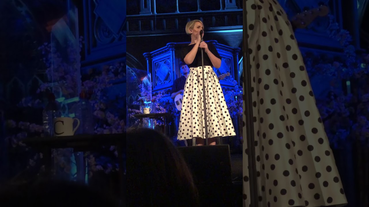 Claire Richards. Don’t leave me in this love alone. London Islington