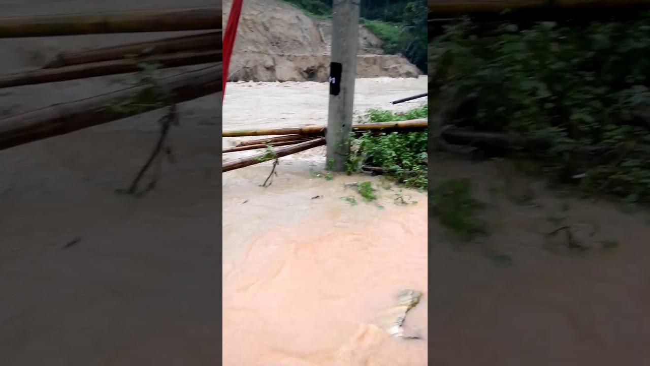 Mua lu o vung nui