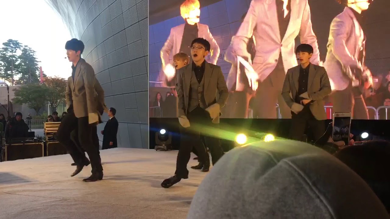 171111 DDP k-pop 콘서트 (JBJ - Fantasy (2)