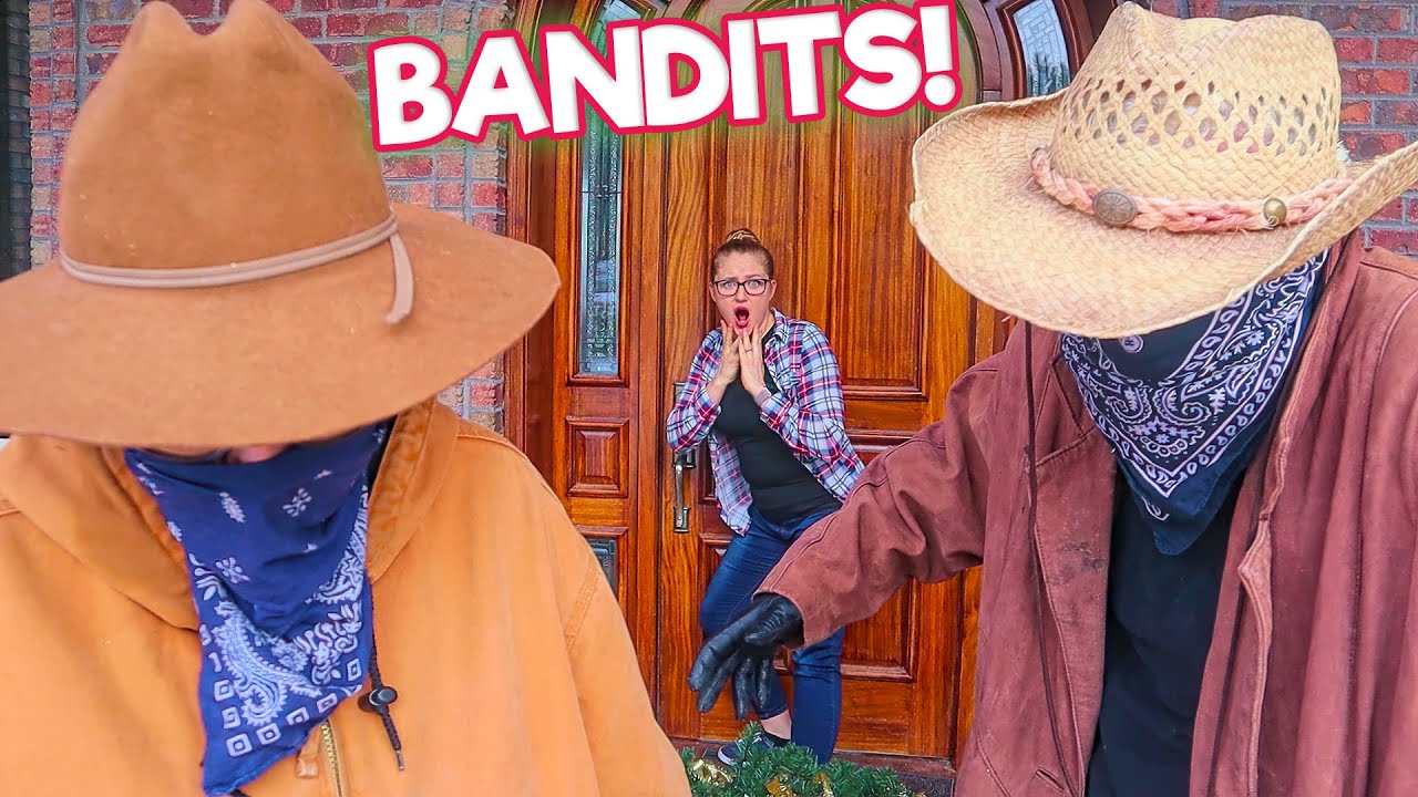 The Bandits Find Mr. E's Mansion! They're Here!