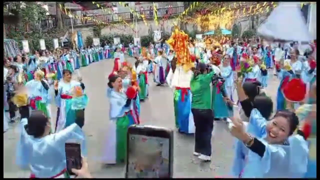 Nag ka gulo and kasiyahan sa central hongkong  