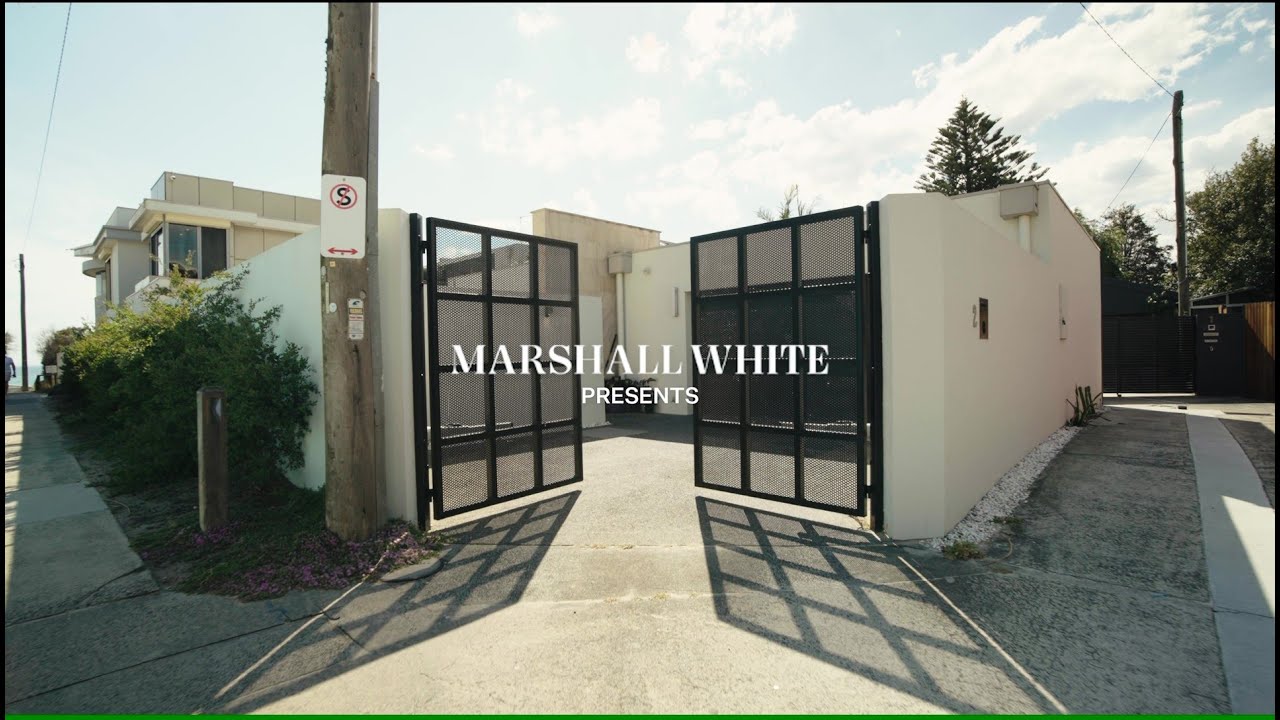 Marshall White: 2 Bayview Lane, Aspendale
