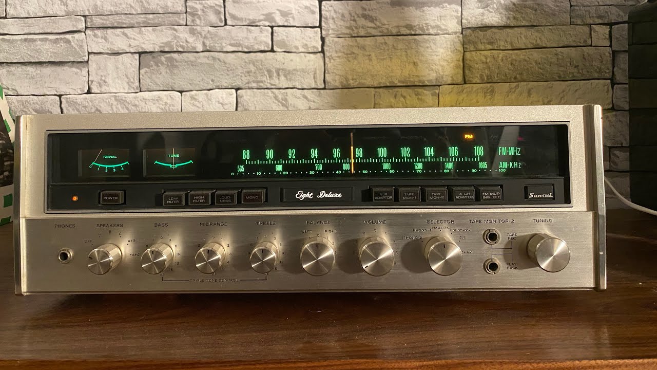 Vintage amp Classic Sansui Eight Deluxe detailed sound review and comparison  with Sansui AU 719