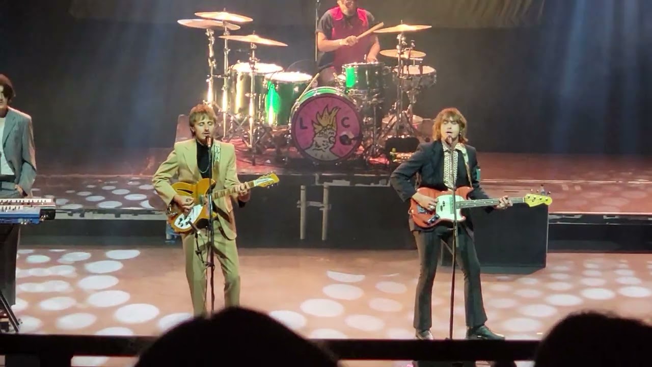 Australian Indie Pop Rock Band Lime Cordiale Perform 
