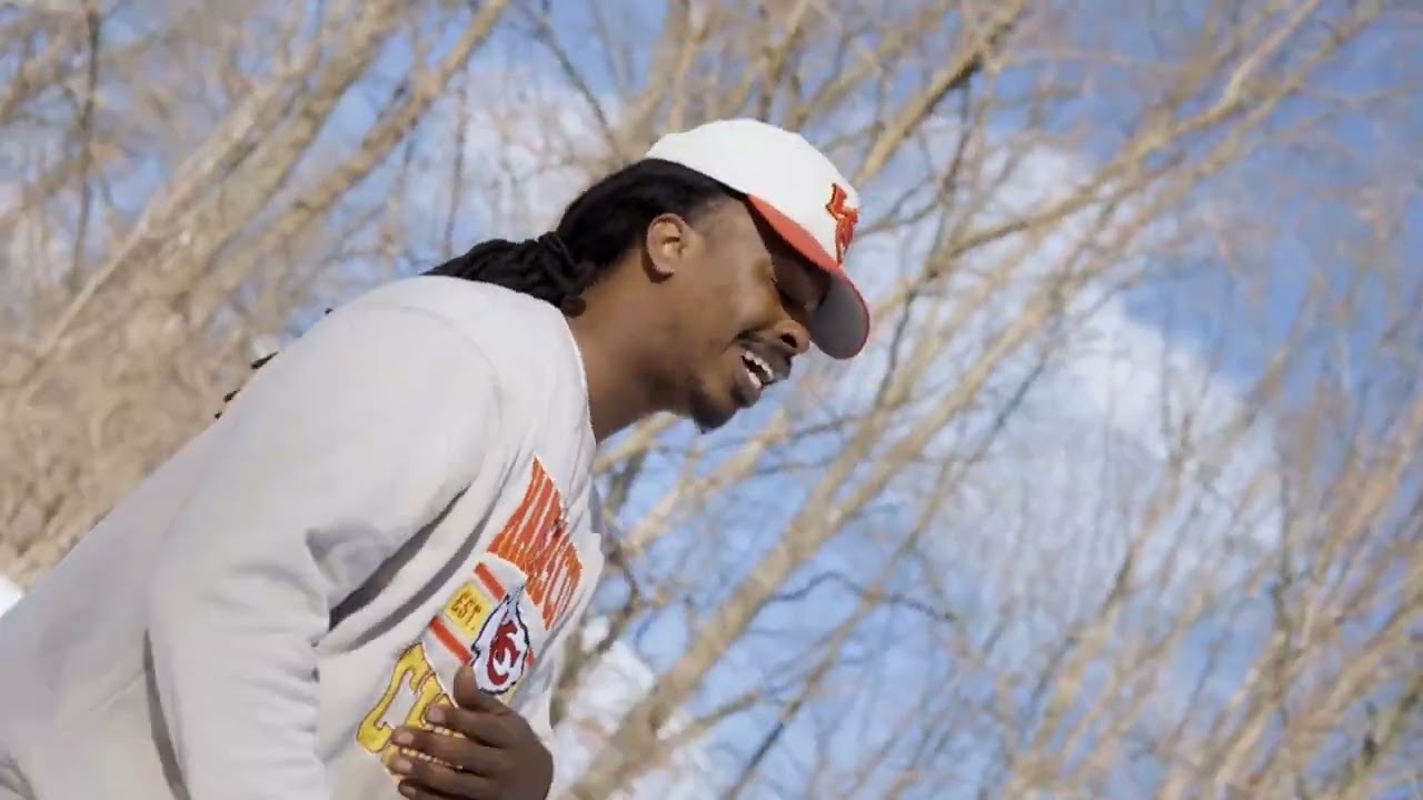 DelChat- Song Cry ***official video**** Shot in Akron, Ohio by LeaRoc Fims