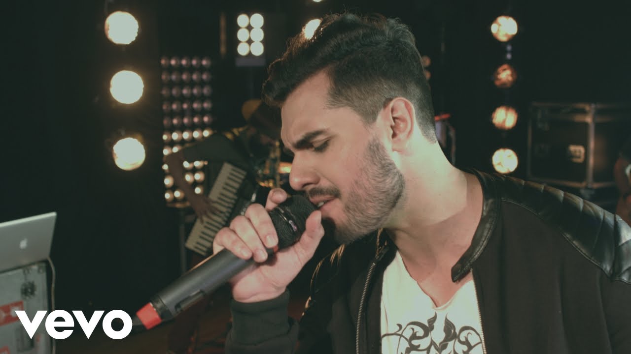 Felipe Martins - Sem Avisar (Videoclipe)
