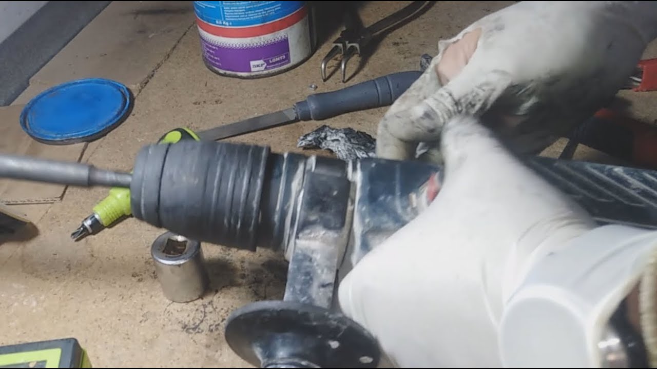 How to repair drill chuck bosch GBH 4