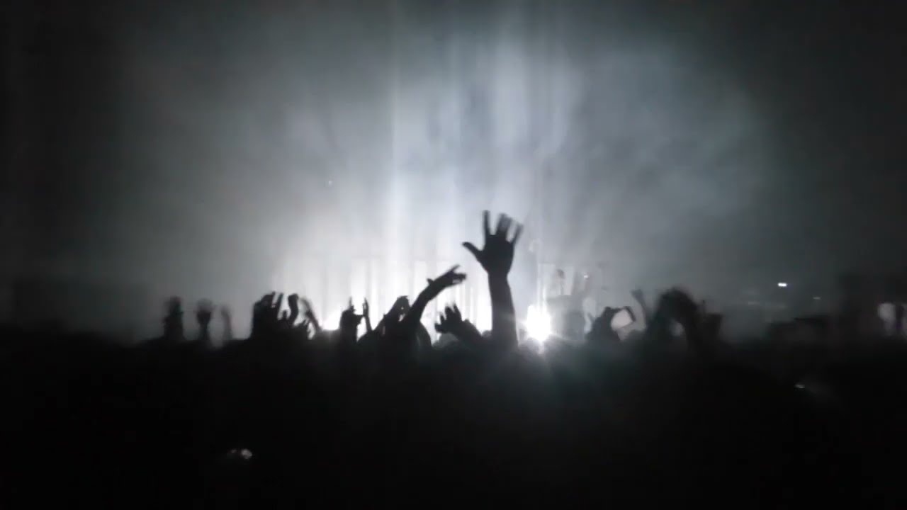100 Gecs - 800db Cloud (Live in Montr&eacute;al)