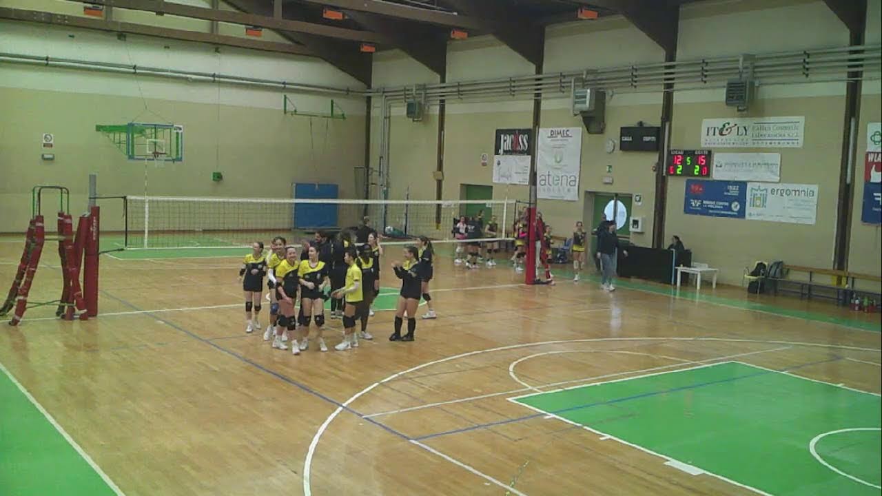 UNDER 14        FACTORY VOLLEY -  MAJANESE VOLLEY
