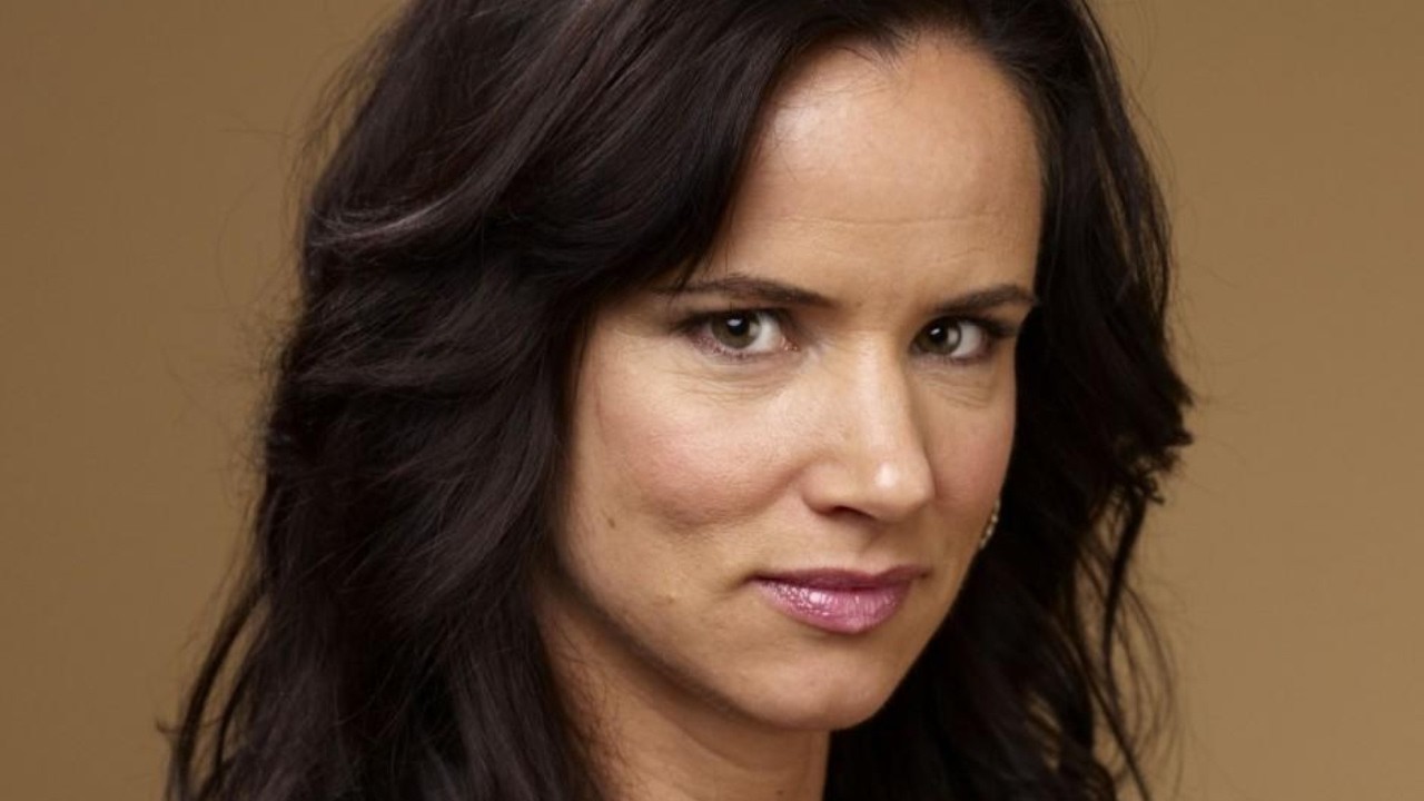 SEXY PHOTOS OF JULIETTE LEWIS