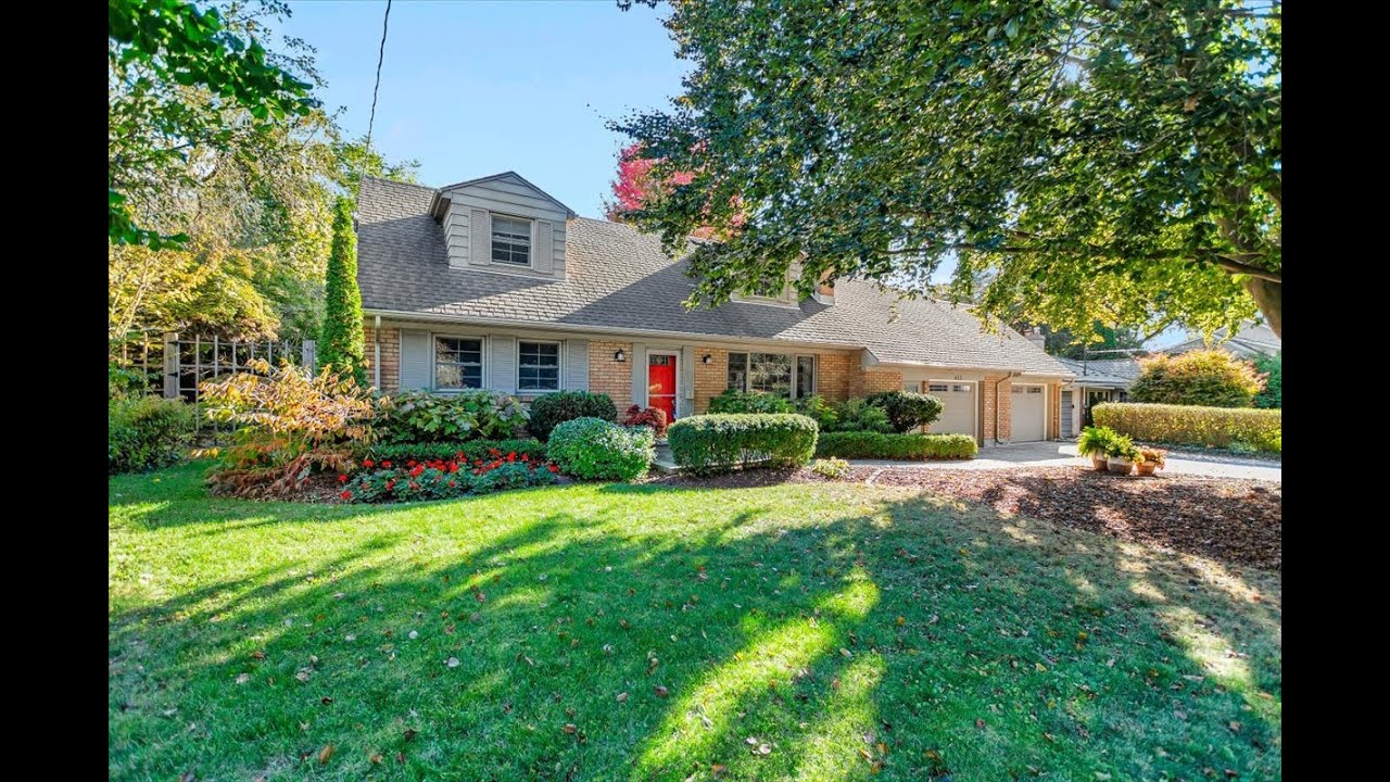 433 West Mile Road in  Oakridge London Ontario