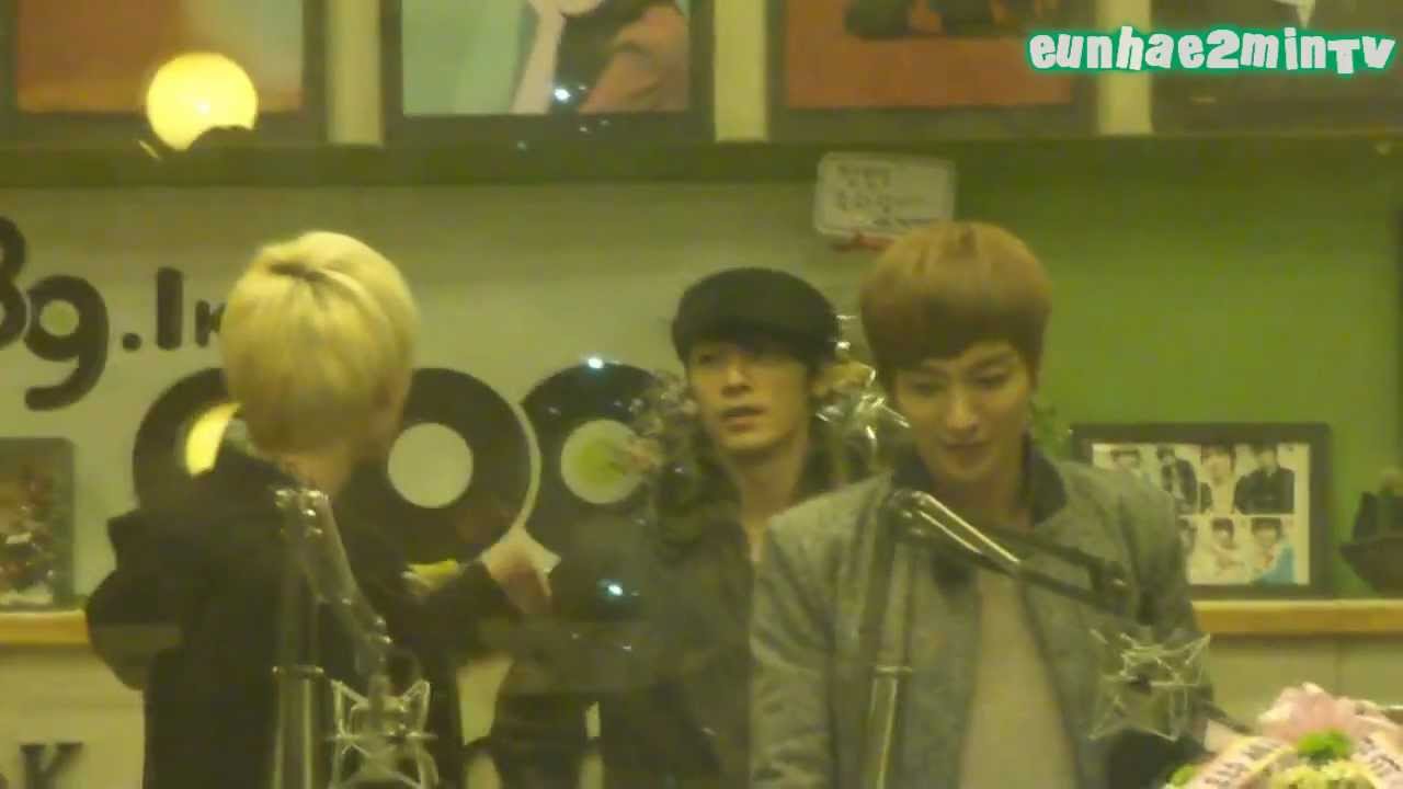 Eunhae moment #152 [Consoling you]