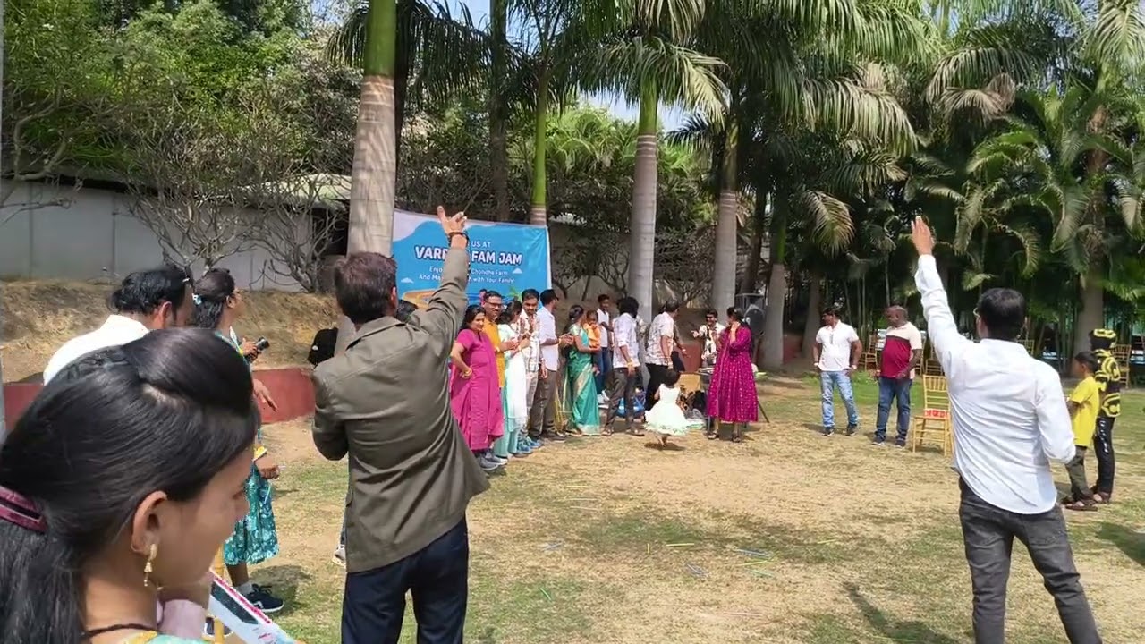 Office trip fun game (team build-up game)