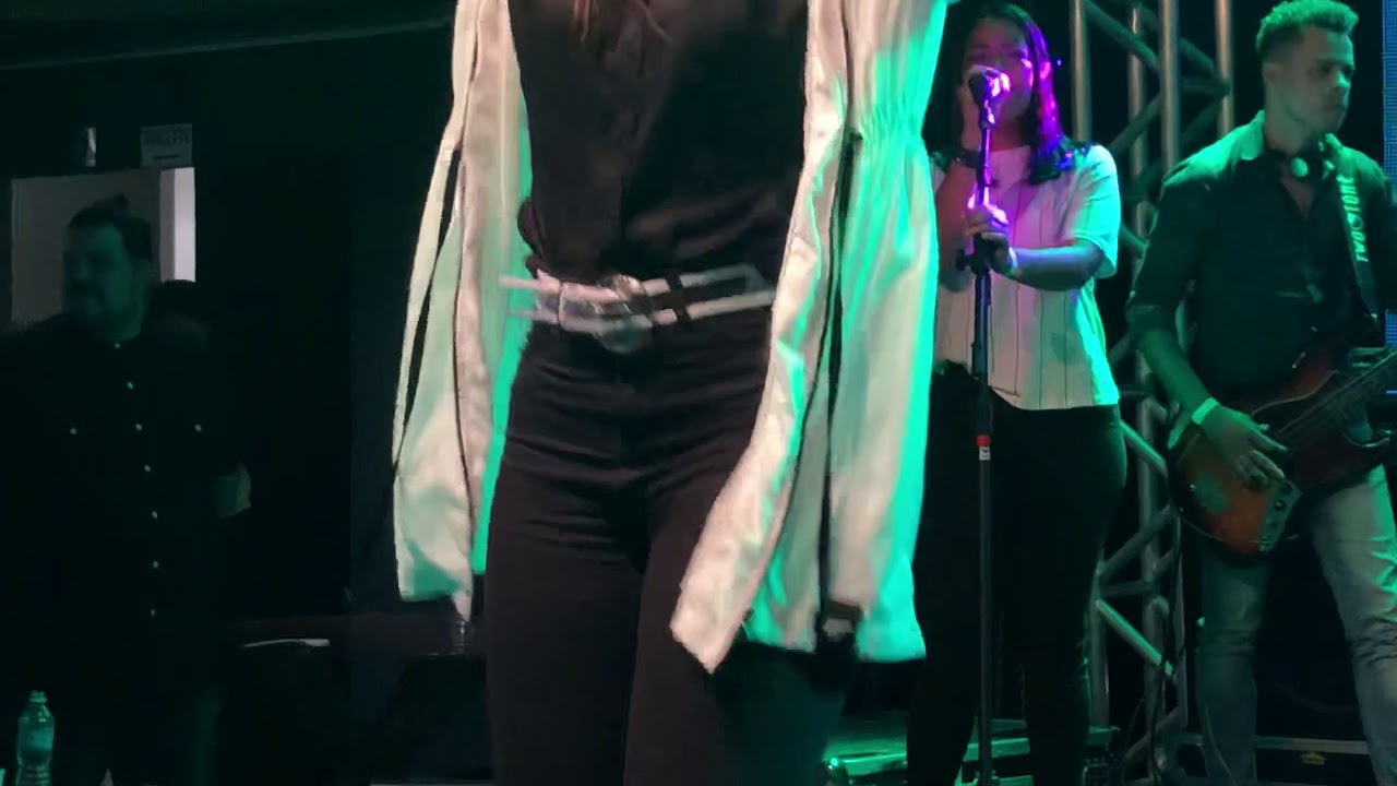 Esther Marcos (IGTV): Eu Navegarei - Show da Virada Gospel